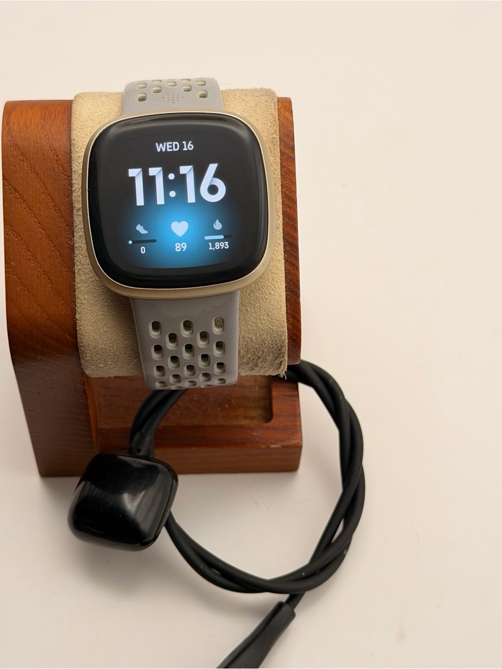 Fitbit versa 3